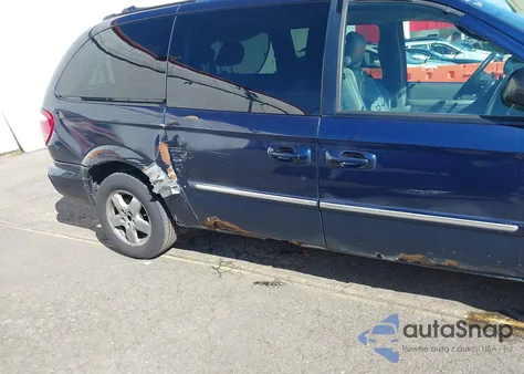 2004 Dodge Grand Caravan Sxt from USA, damaged, VIN 2D4GP44L84R562829